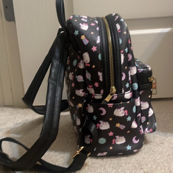 Pusheen the Cat mini backpack - Picture 3 of 4